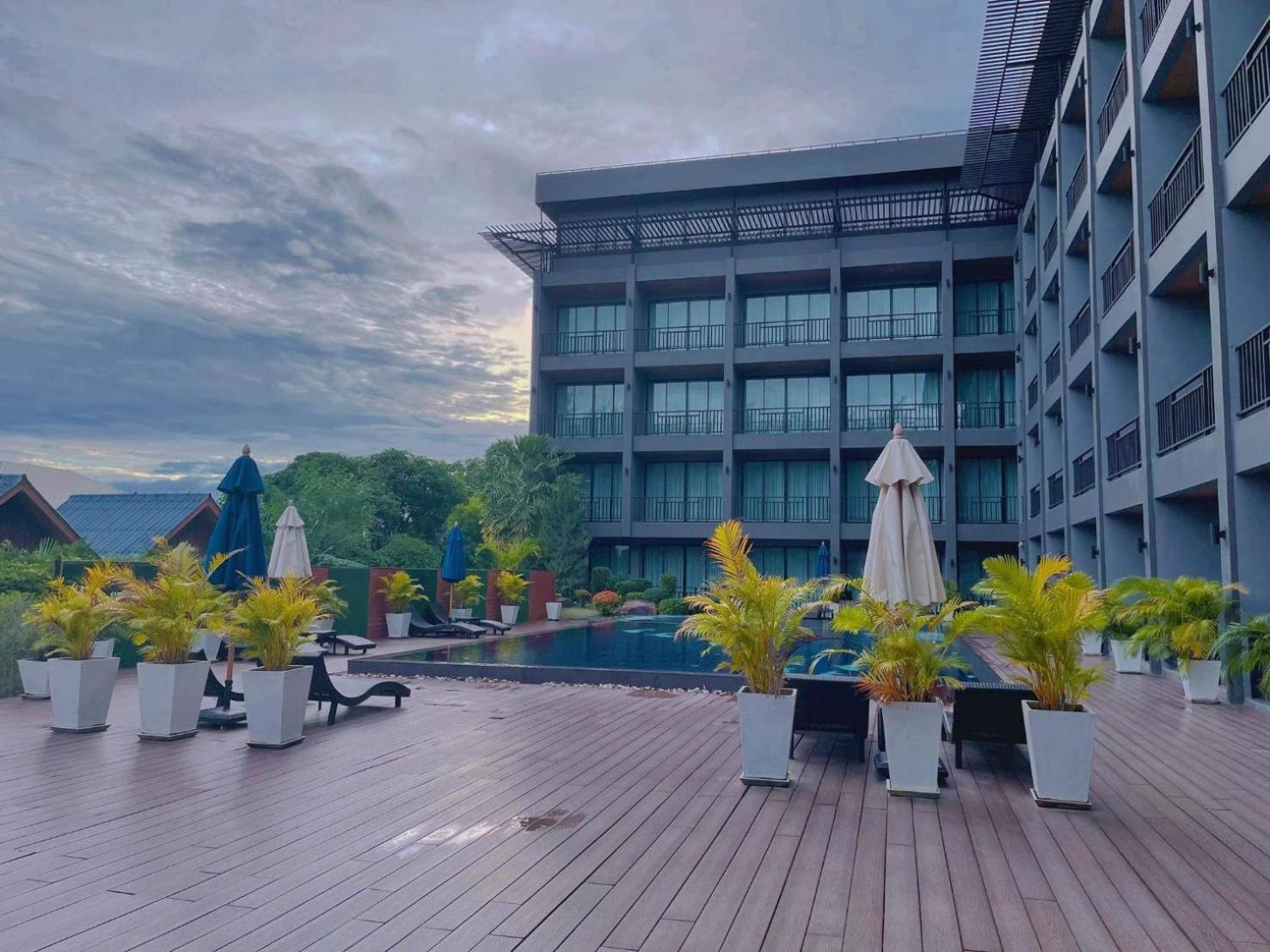 Sun Marina Cha-Am Otel Dış mekan fotoğraf
